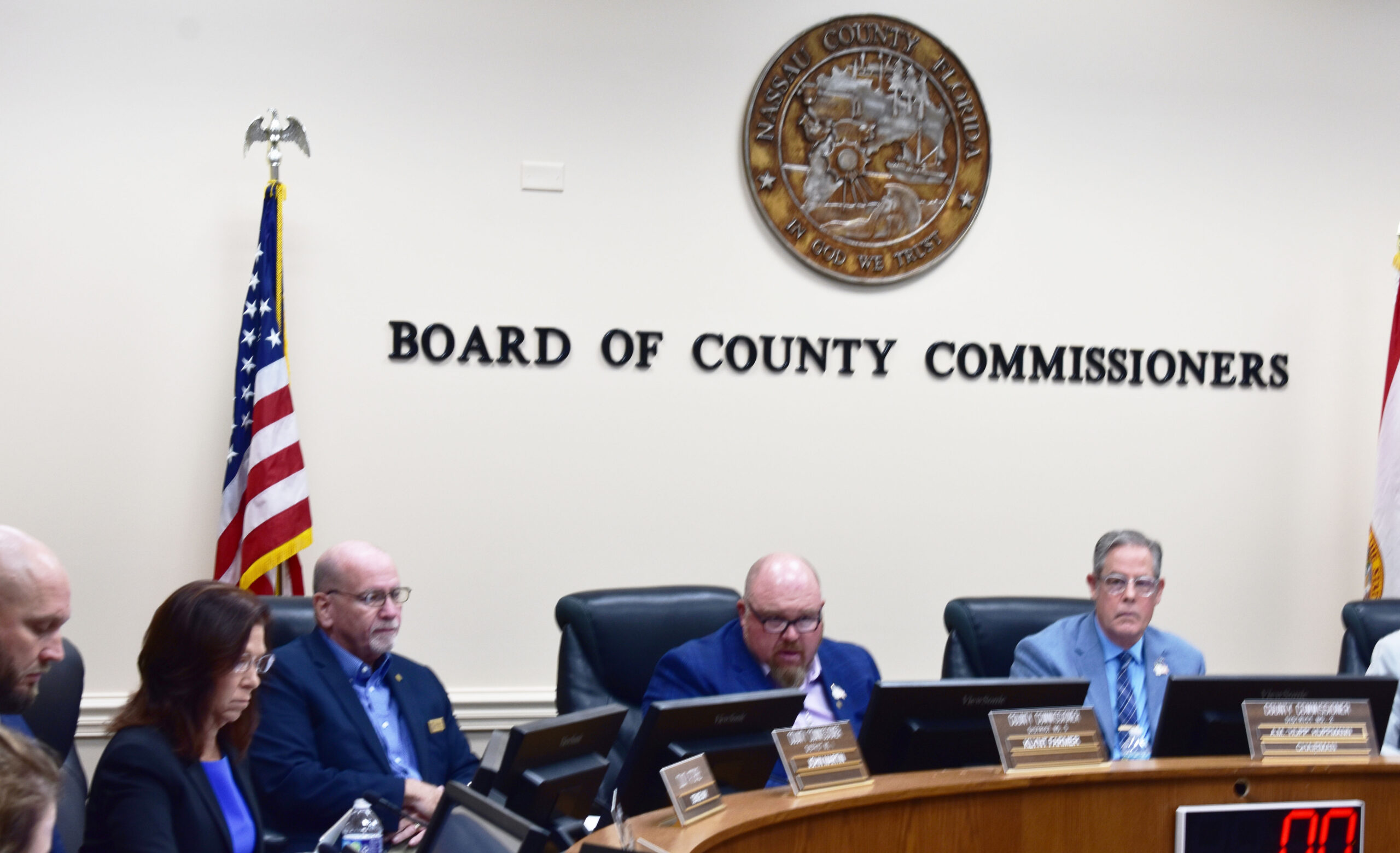 Nassau commissioners dismiss animal shelter concerns as volunteers cite neglect